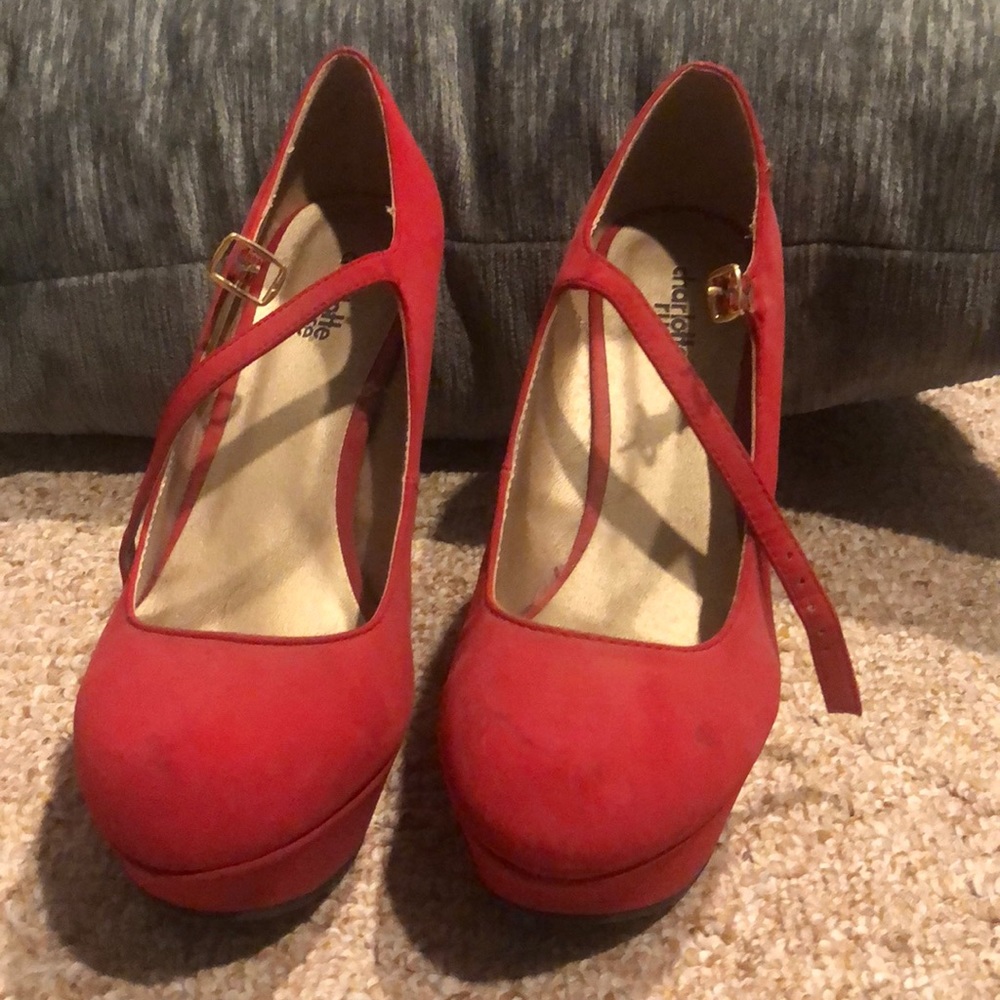 Red wedges